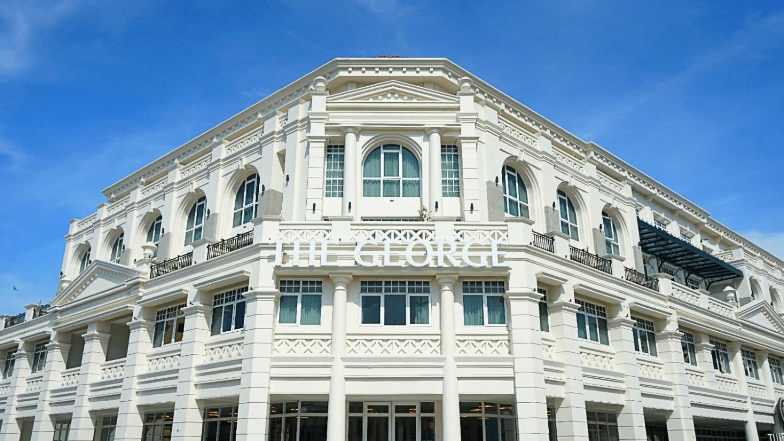 The George Penang By The Crest Collection Hotel Джордж Таун Екстериор снимка The E & O building